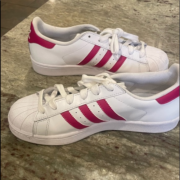 adidas gazelle silver green womens adidas Superstar x Messi 8